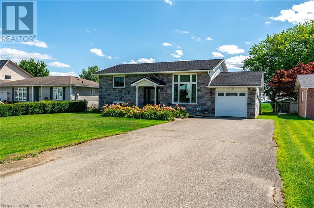 Photo 38 of 180 King Street E, Hagersville ON