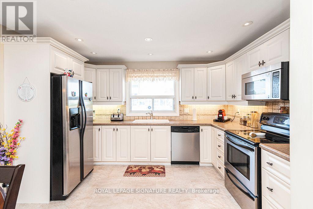 Photo 12 of 58 Centennial Parkway S, Hamilton ON