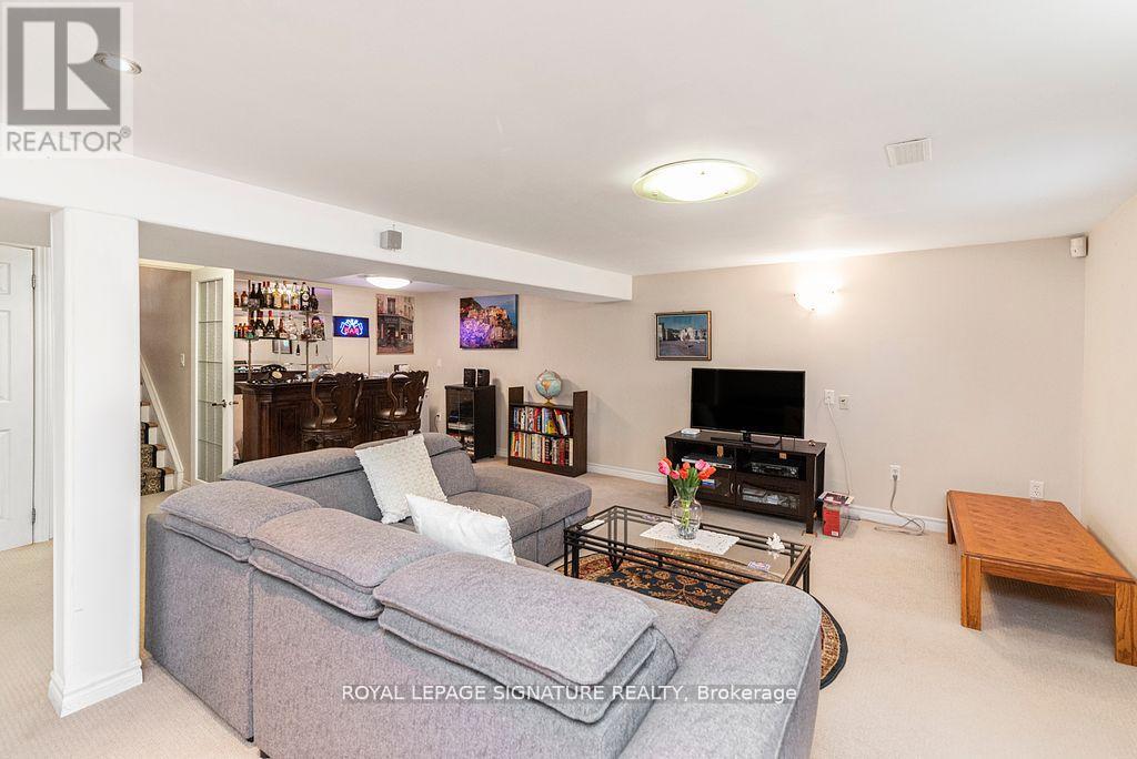Photo 32 of 58 Centennial Parkway S, Hamilton ON