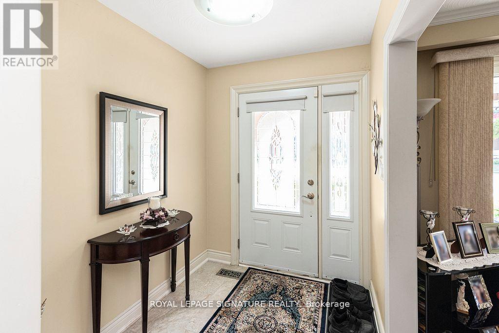 Photo 5 of 58 Centennial Parkway S, Hamilton ON