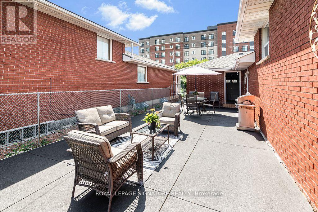 Photo 41 of 58 Centennial Parkway S, Hamilton ON