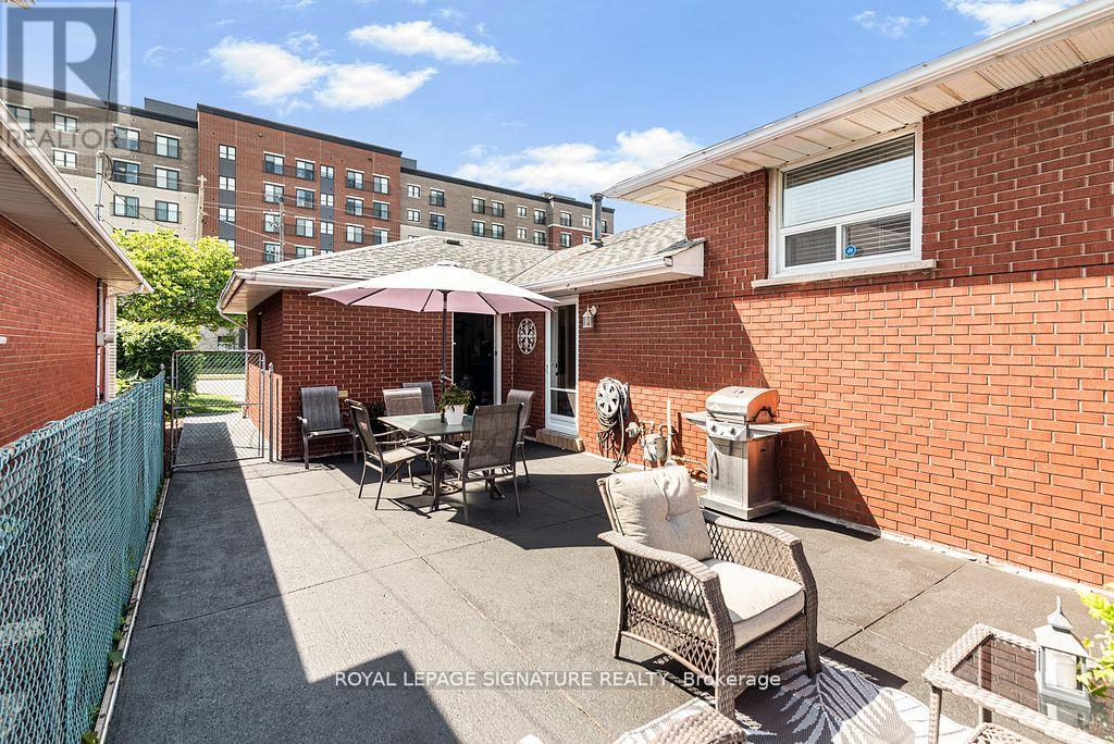 Photo 6 of 58 Centennial Parkway S, Hamilton ON