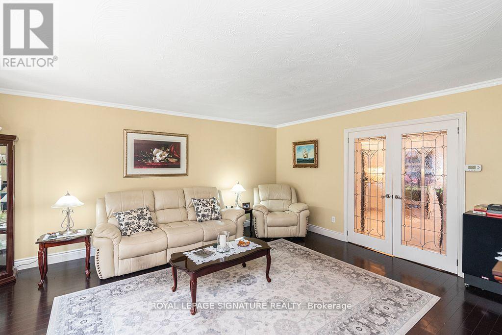 Photo 50 of 58 Centennial Parkway S, Hamilton ON