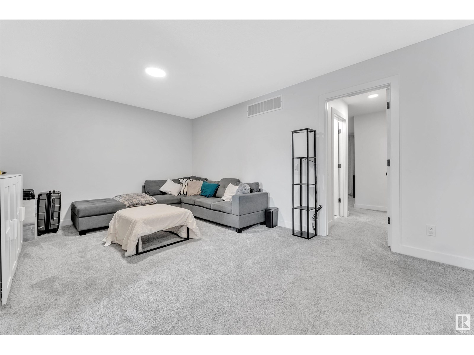 Photo 3 of 2890 Coughlan Green Dr Sw, Edmonton AB