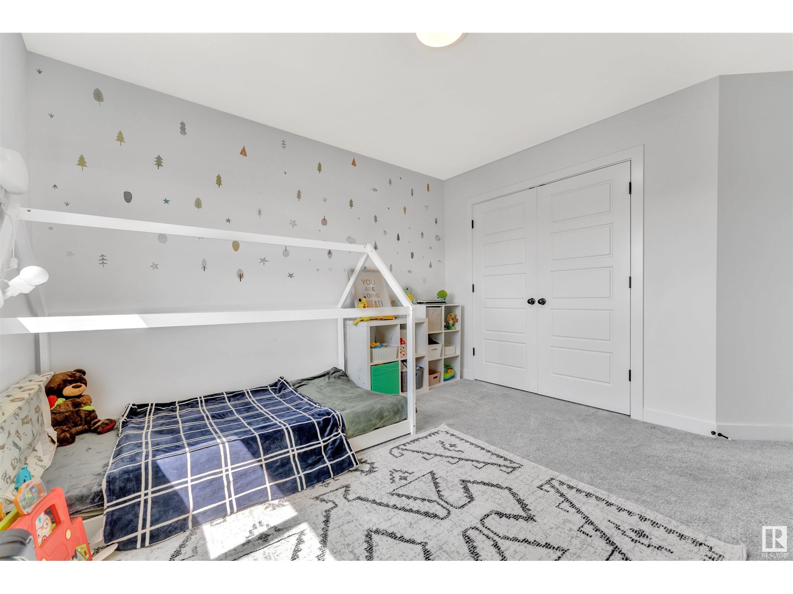 Photo 2 of 2890 Coughlan Green Dr Sw, Edmonton AB