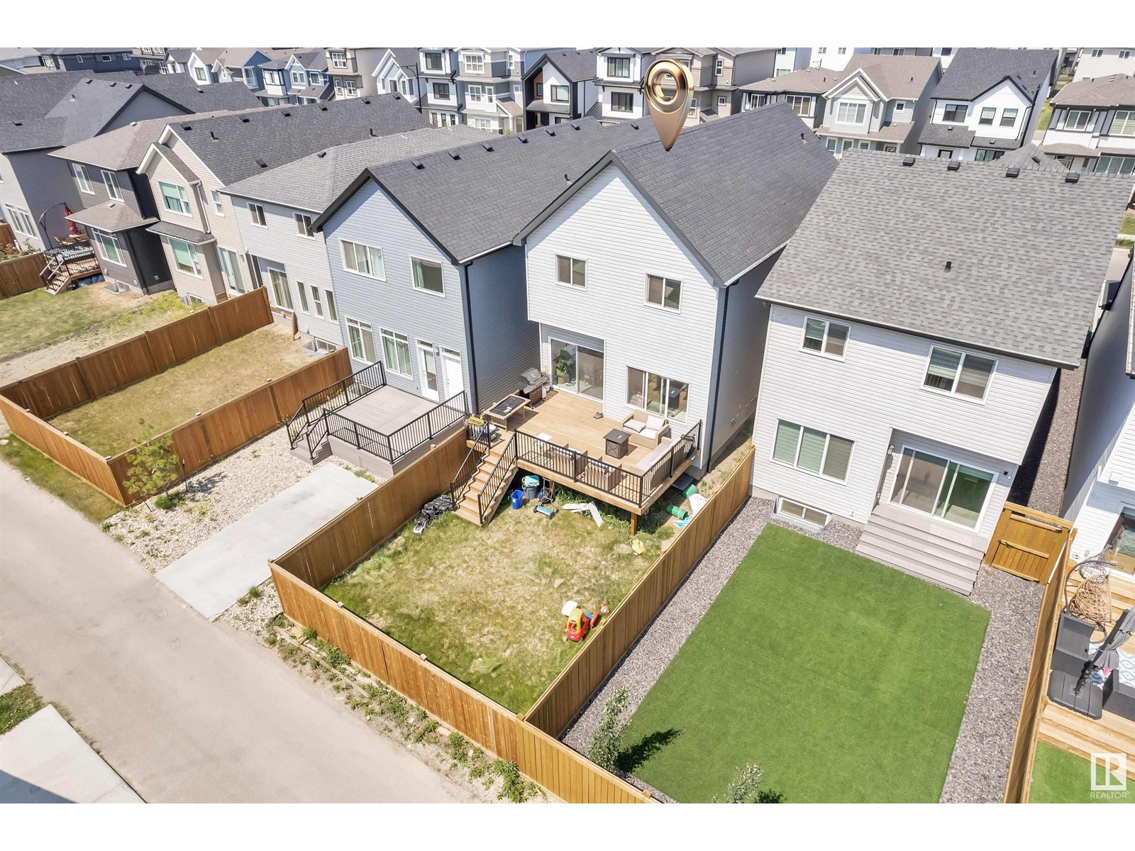 Photo 14 of 2890 Coughlan Green Dr Sw, Edmonton AB