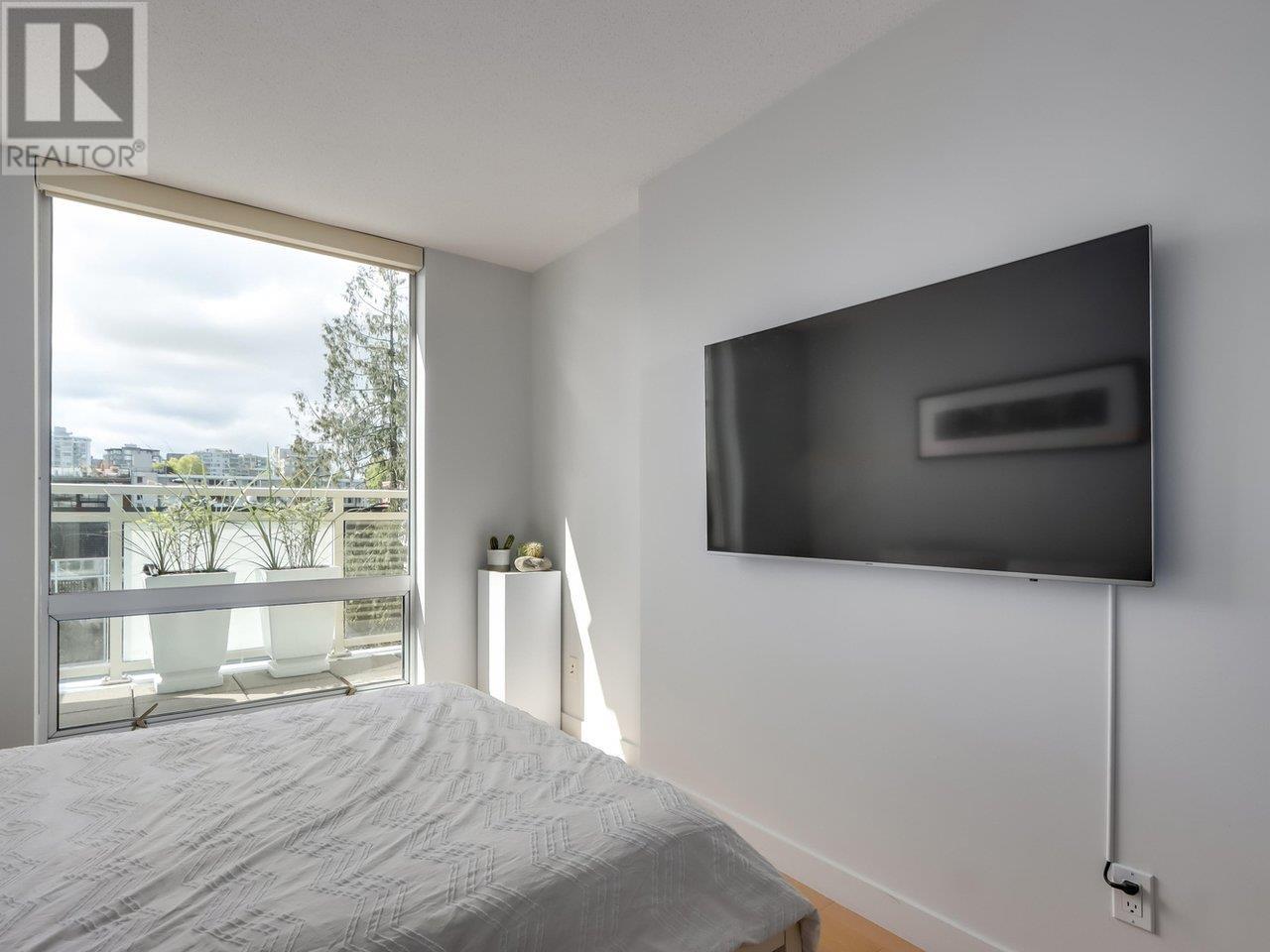 Photo 19 of 507 1635 W 3rd Avenue, Vancouver BC