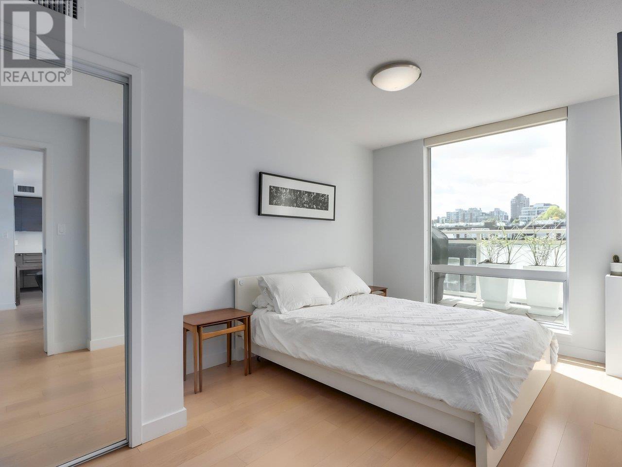 Photo 7 of 507 1635 W 3rd Avenue, Vancouver BC