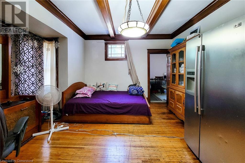 Photo 24 of 29 Carrick Avenue, Hamilton ON
