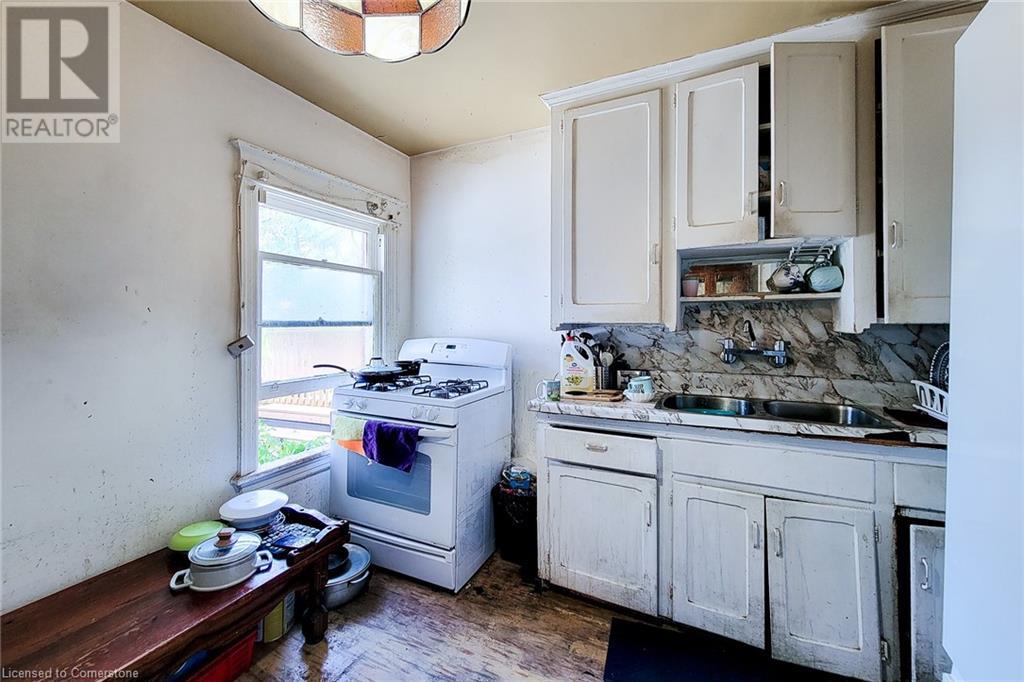 Photo 32 of 29 Carrick Avenue, Hamilton ON