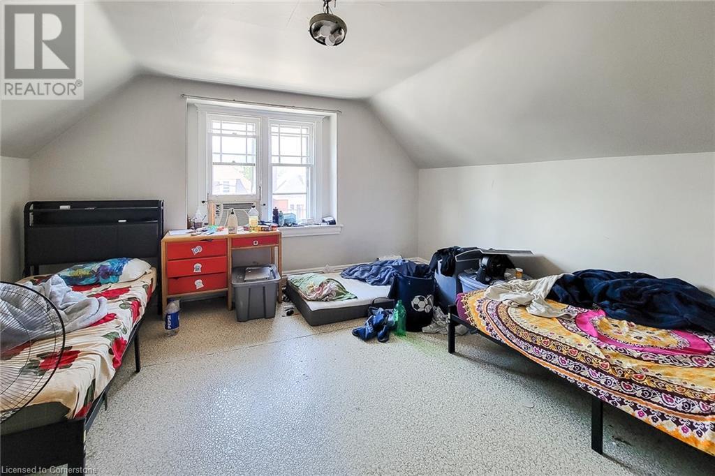 Photo 35 of 29 Carrick Avenue, Hamilton ON