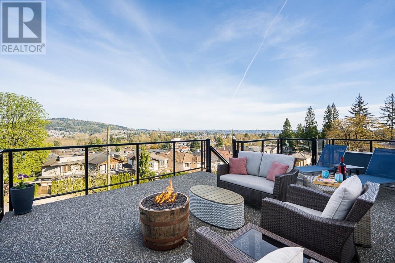 Photo 33 of 26 Holdom Avenue, Burnaby BC