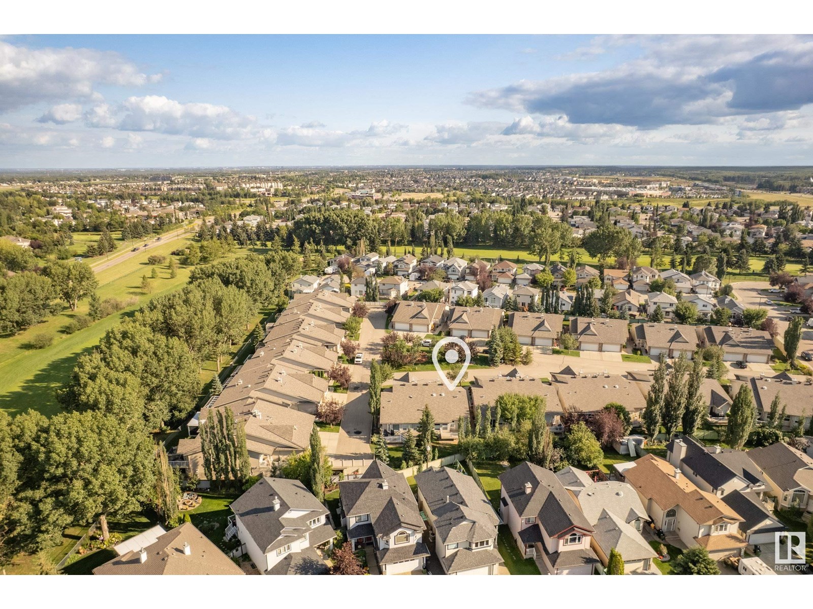 Photo 41 of 27 2031 Brennan Cr Nw, Edmonton AB