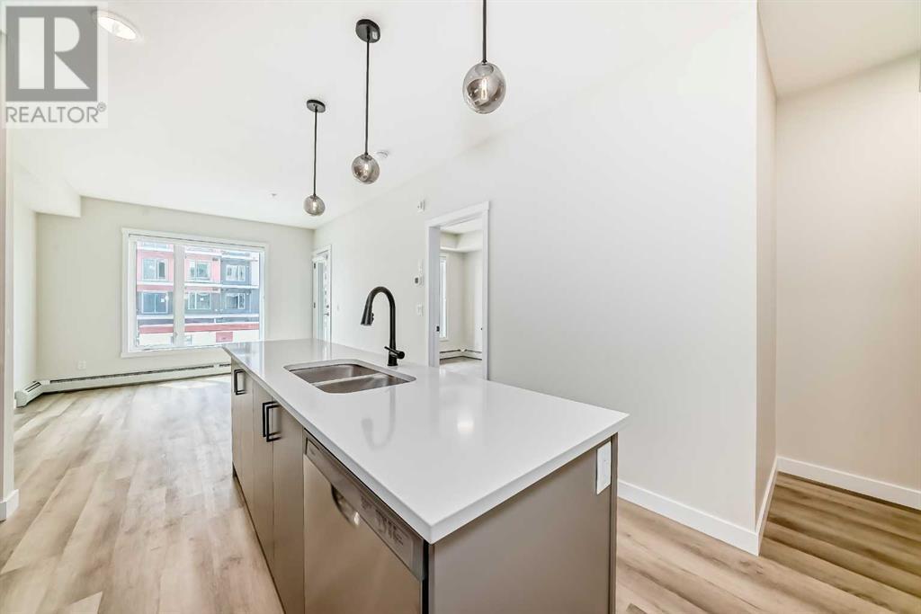 Single Family House for Sale in   Shawnee Square SW Shawnee Slopes Calgary 