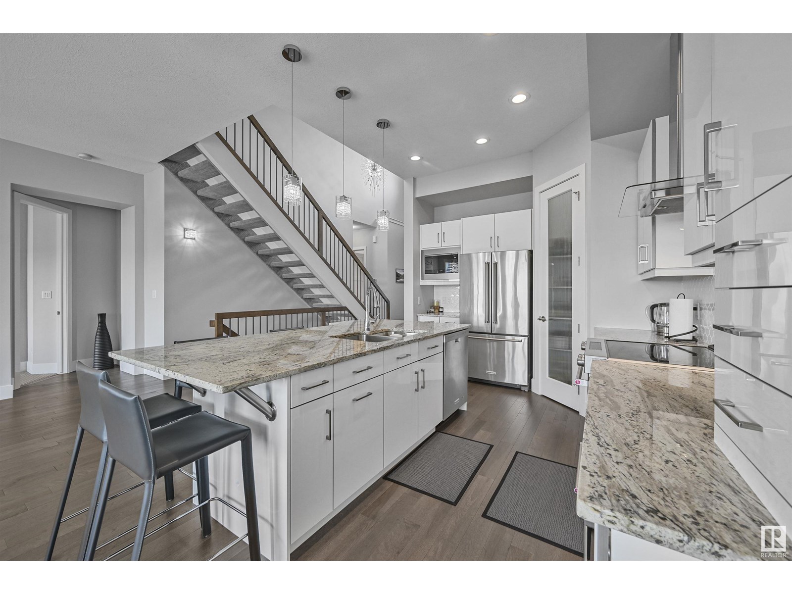 Photo 3 of 1025 Huckell Pl Sw, Edmonton AB