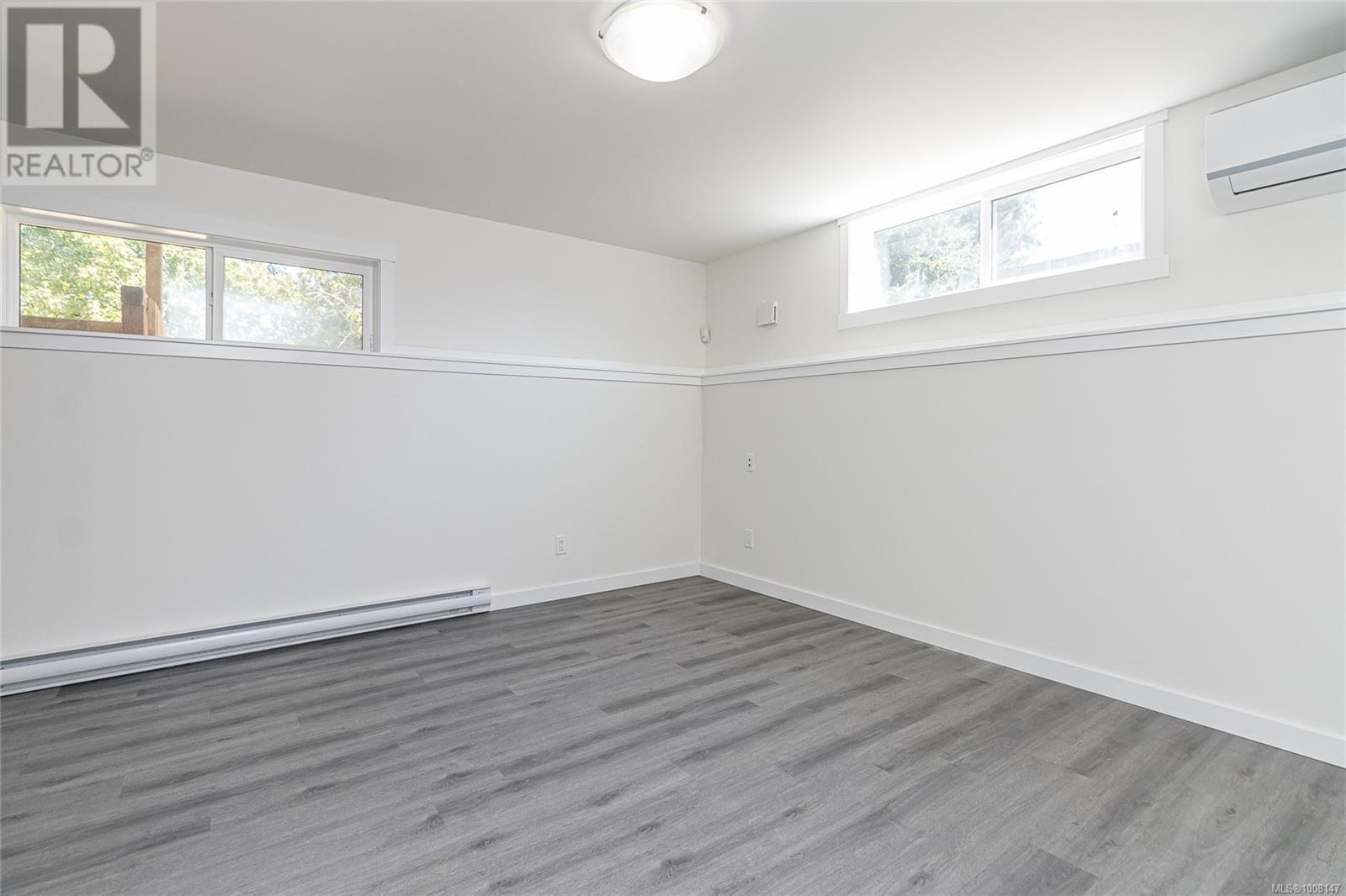 Photo 35 of 5350 Metral Dr, Nanaimo BC