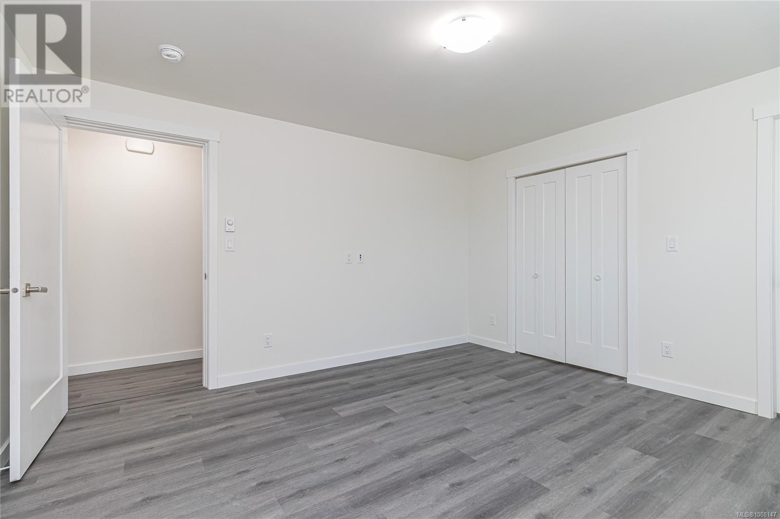 Photo 40 of 5350 Metral Dr, Nanaimo BC