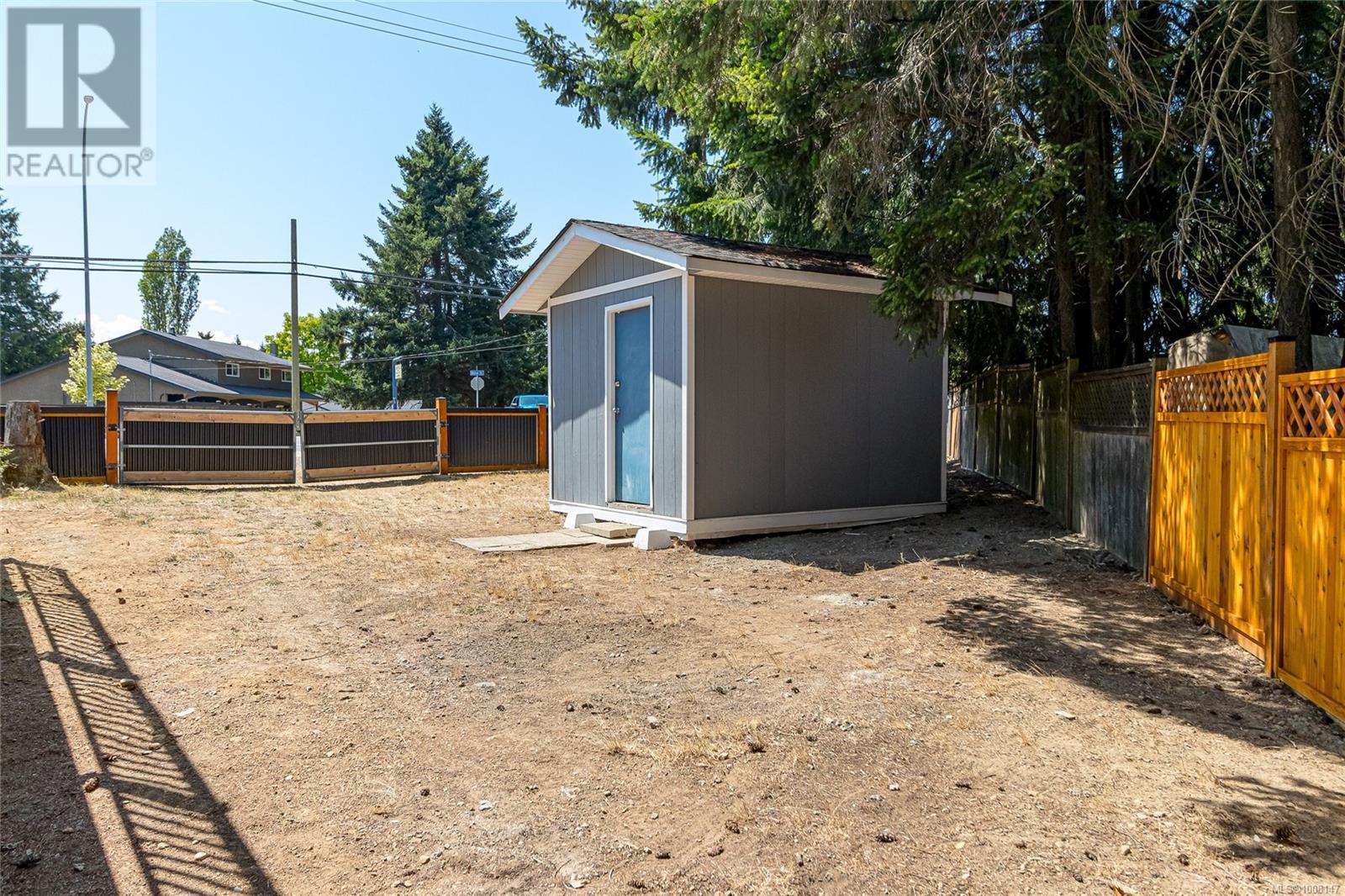 Photo 55 of 5350 Metral Dr, Nanaimo BC