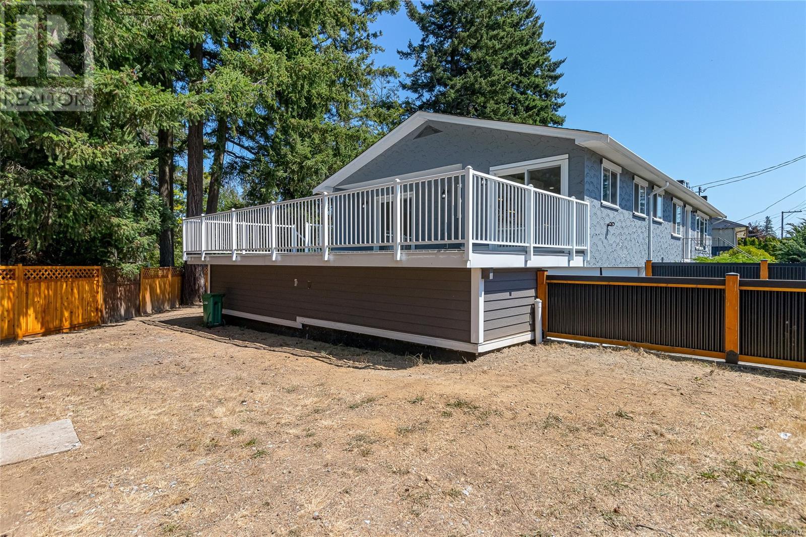 Photo 56 of 5350 Metral Dr, Nanaimo BC