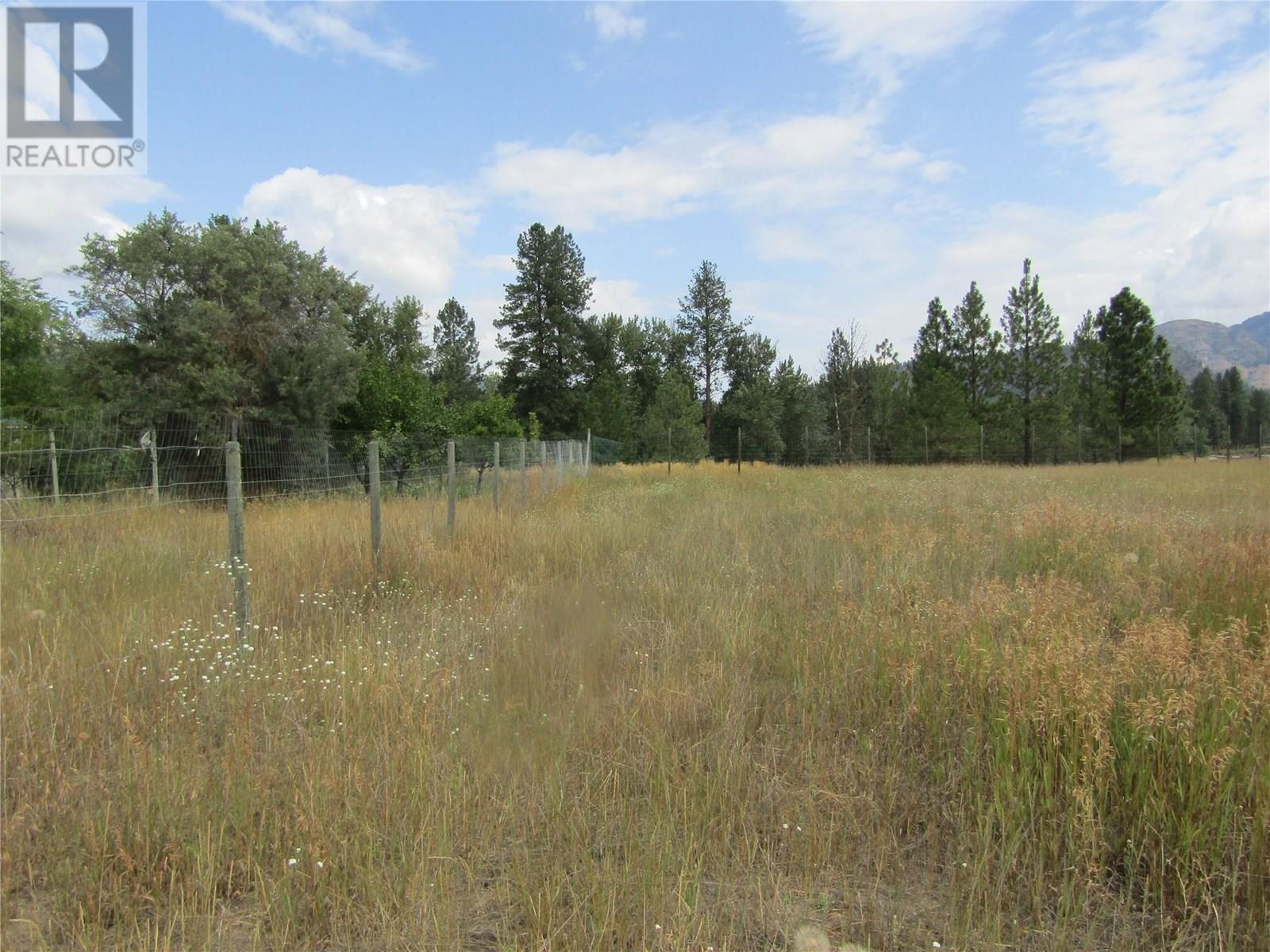 5925 Danish Road, Grand Forks