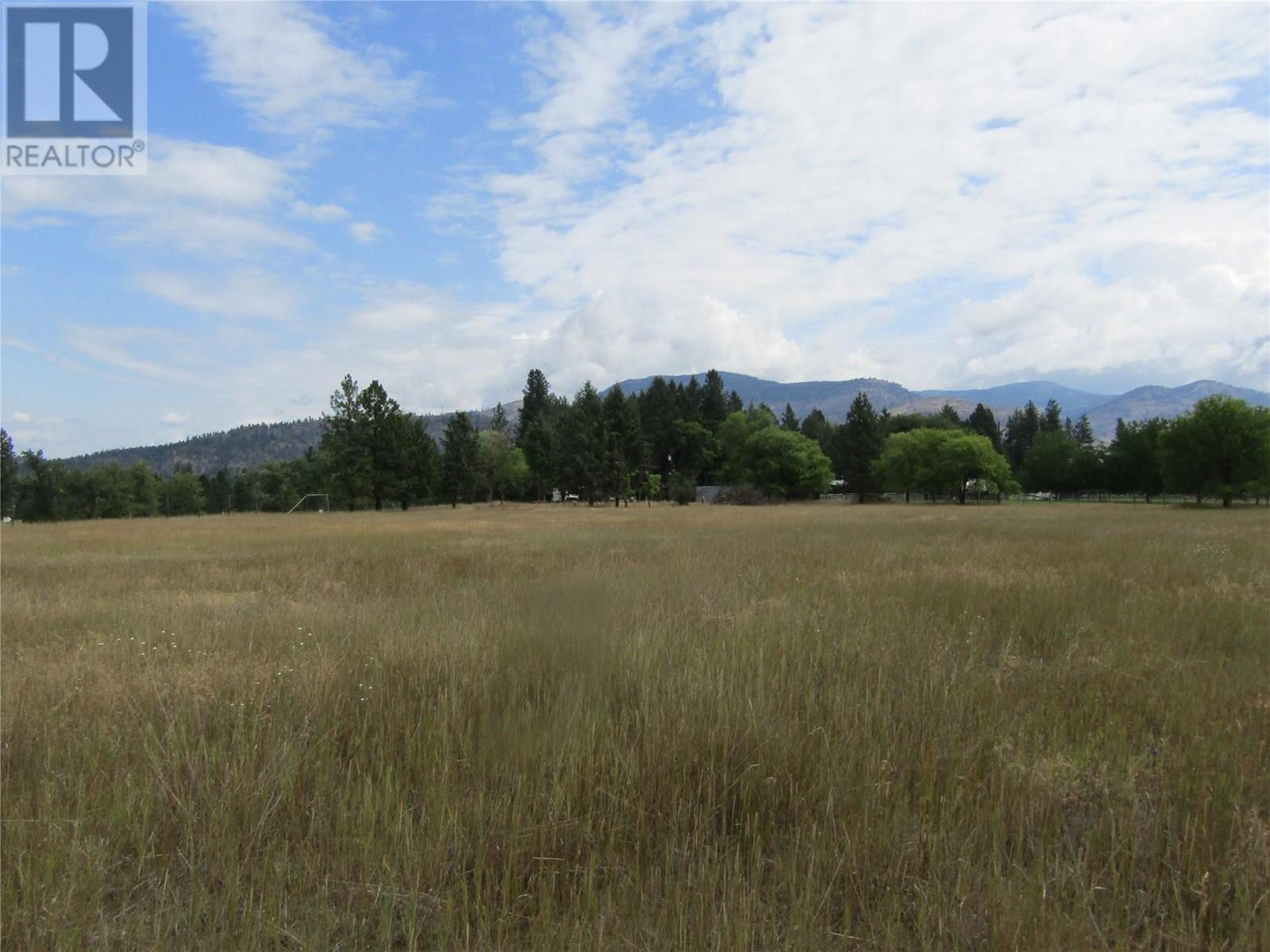 5925 Danish Road, Grand Forks