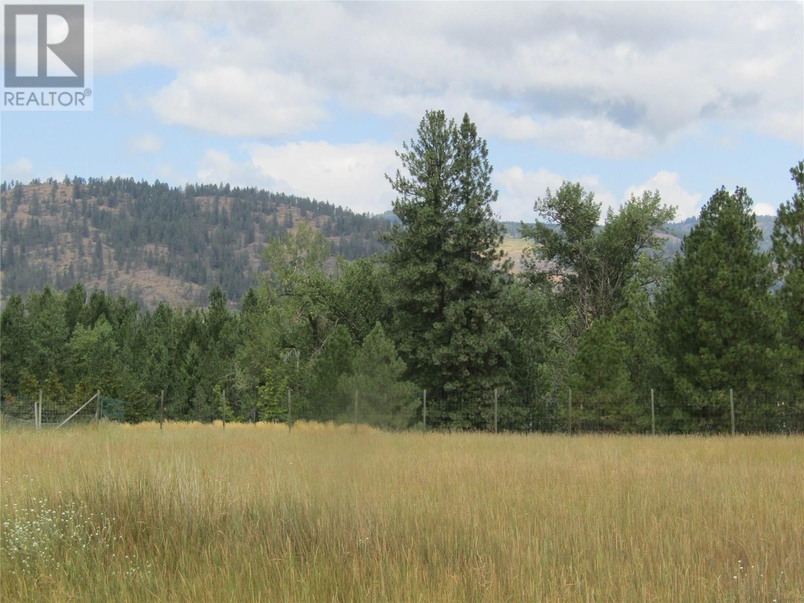 5925 Danish Road, Grand Forks