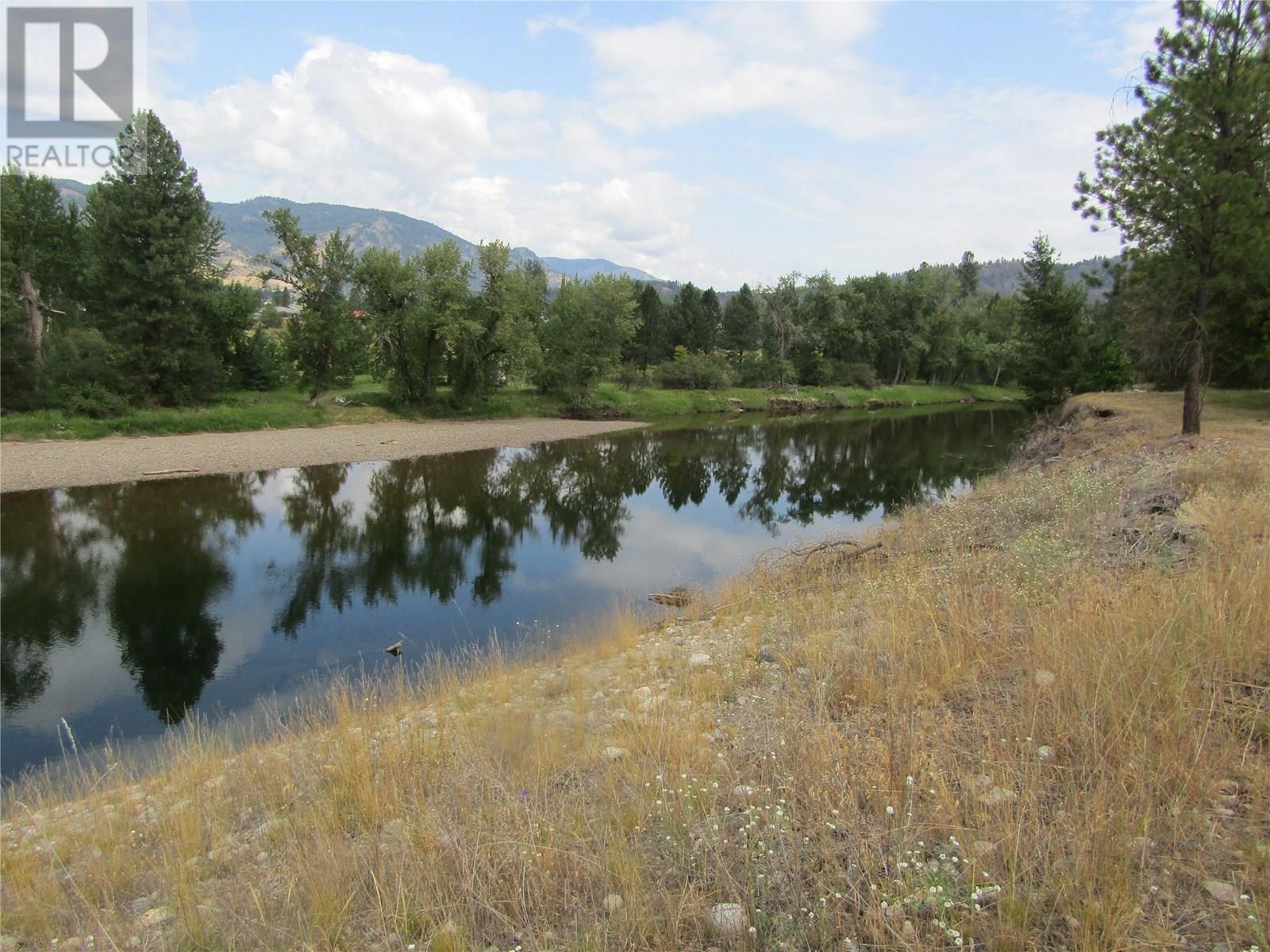 5925 Danish Road, Grand Forks