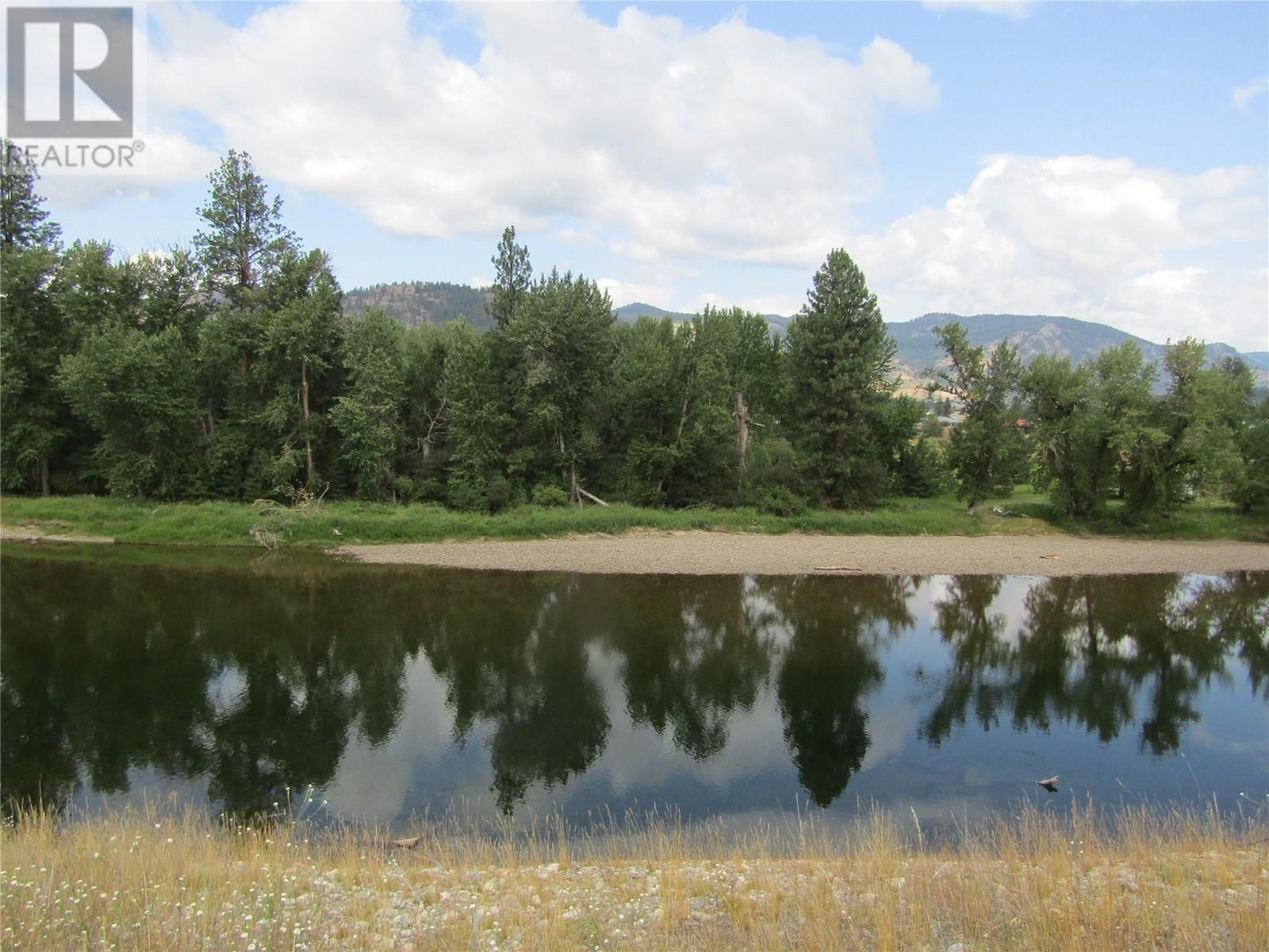 5925 Danish Road, Grand Forks