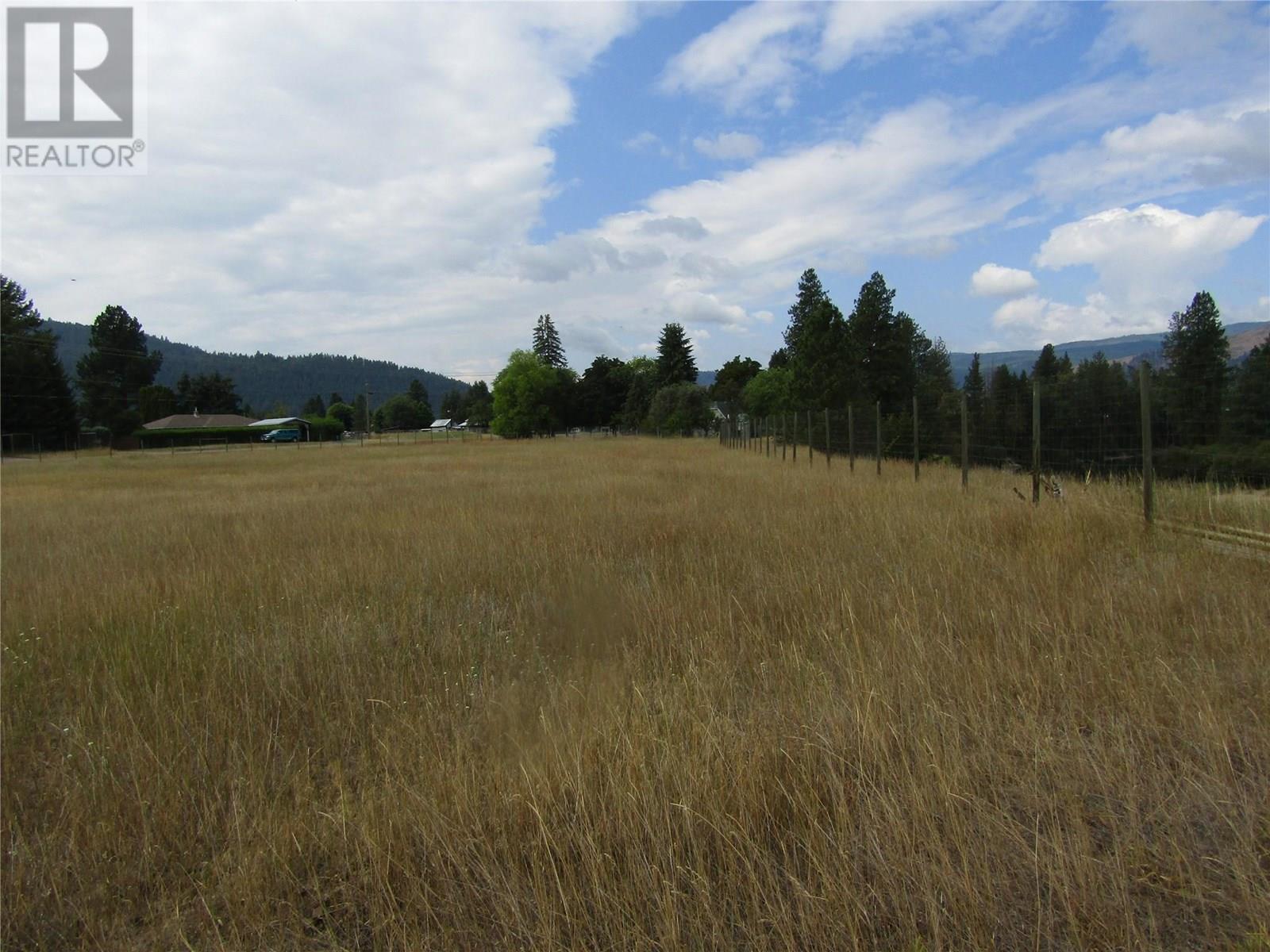 5925 Danish Road, Grand Forks