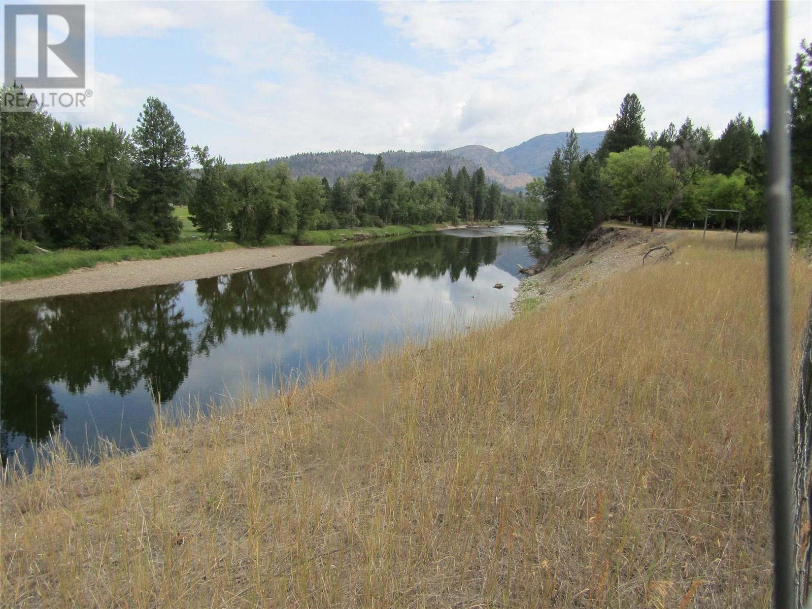 5925 Danish Road, Grand Forks