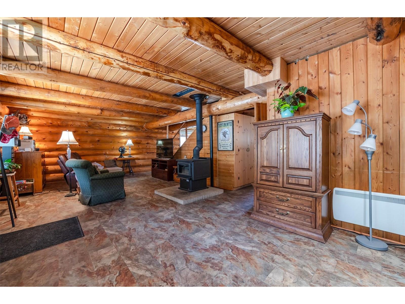 Photo 12 of 1230 Sykes Crescent, Keremeos BC