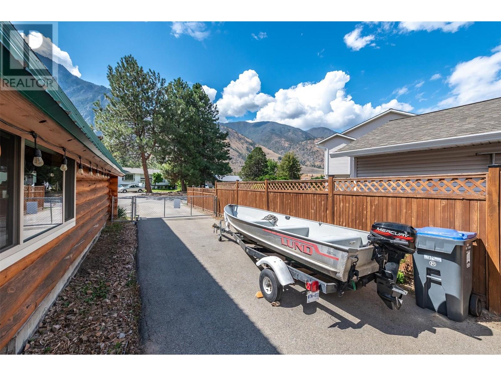 Photo 31 of 1230 Sykes Crescent, Keremeos BC