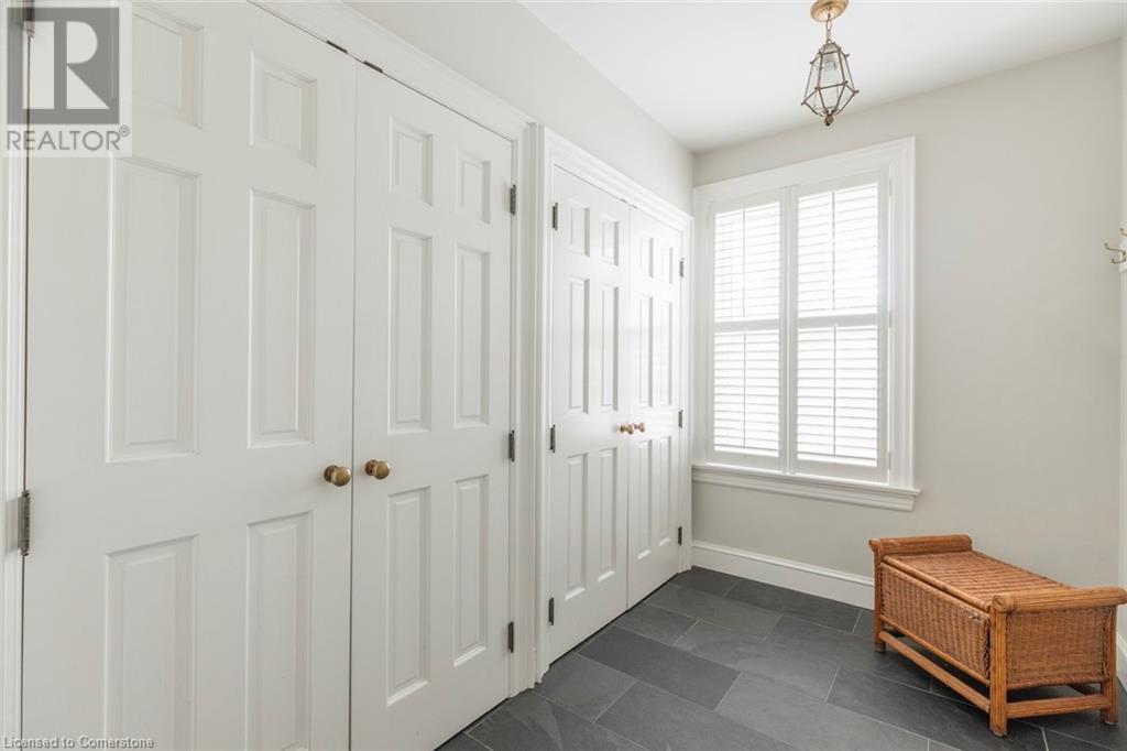 Photo 42 of 5 Mayfair Place, Hamilton ON