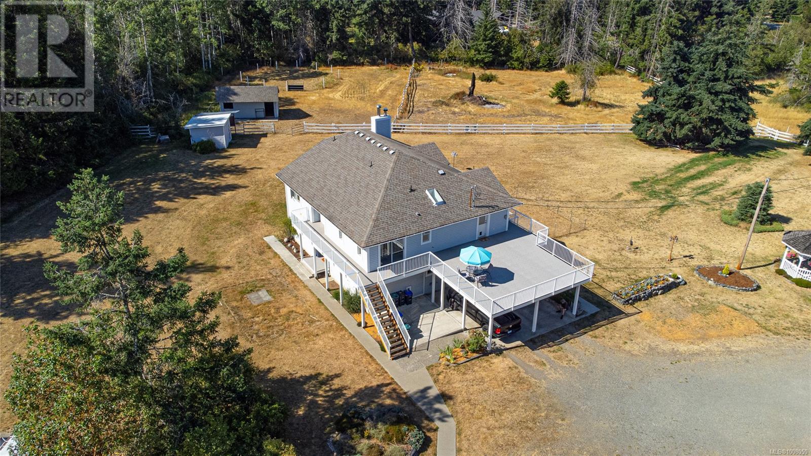 Photo 7 of 1980 Saddle Dr, Nanoose Bay BC