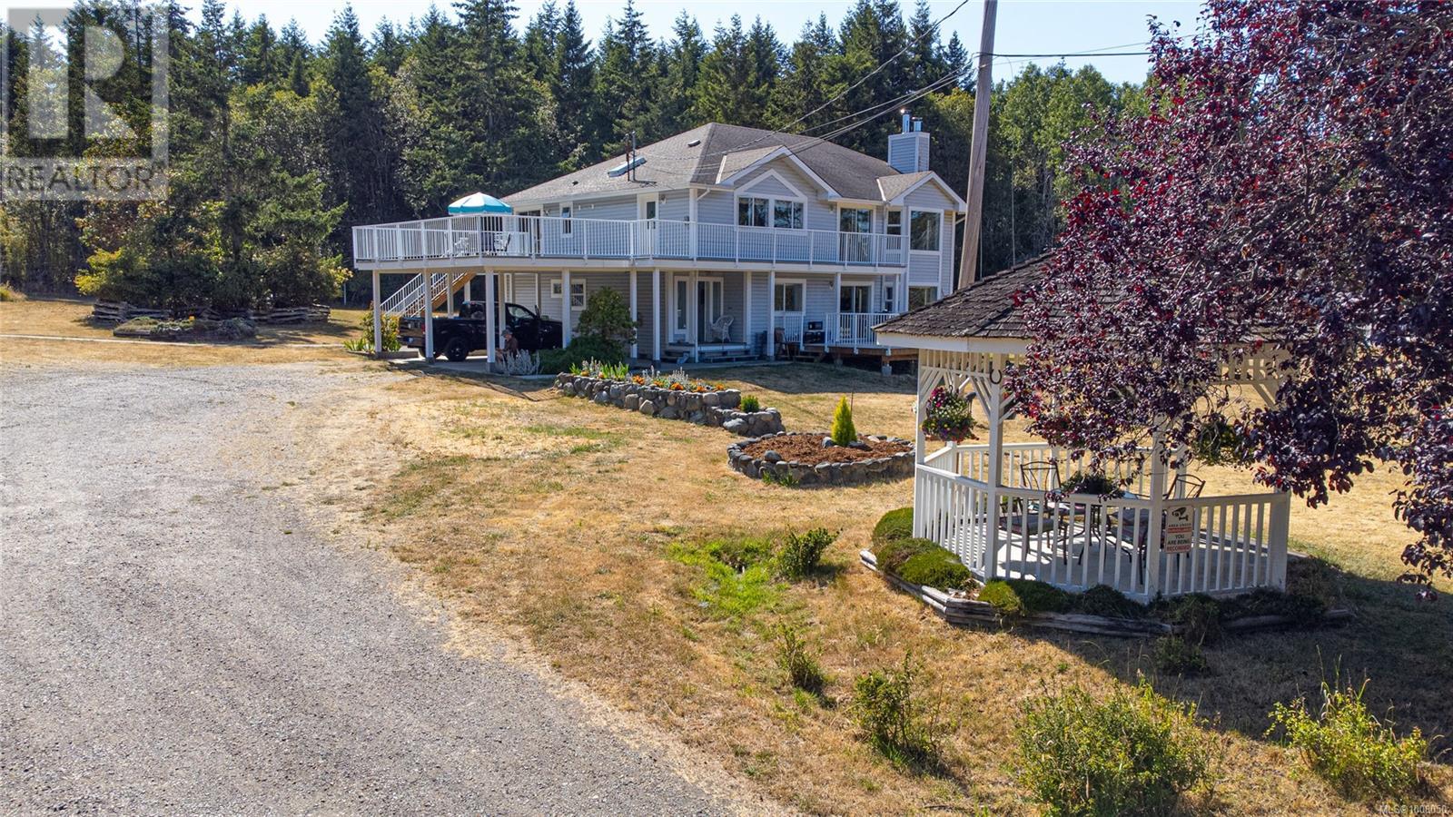 Photo 2 of 1980 Saddle Dr, Nanoose Bay BC