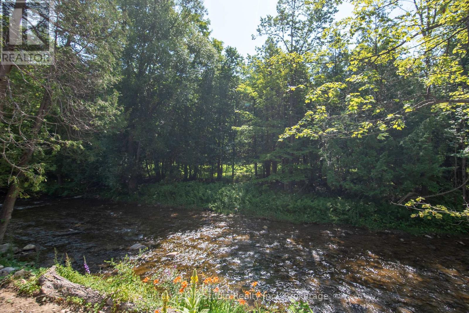Photo 6 of 8355 County 9 Road, Clearview ON