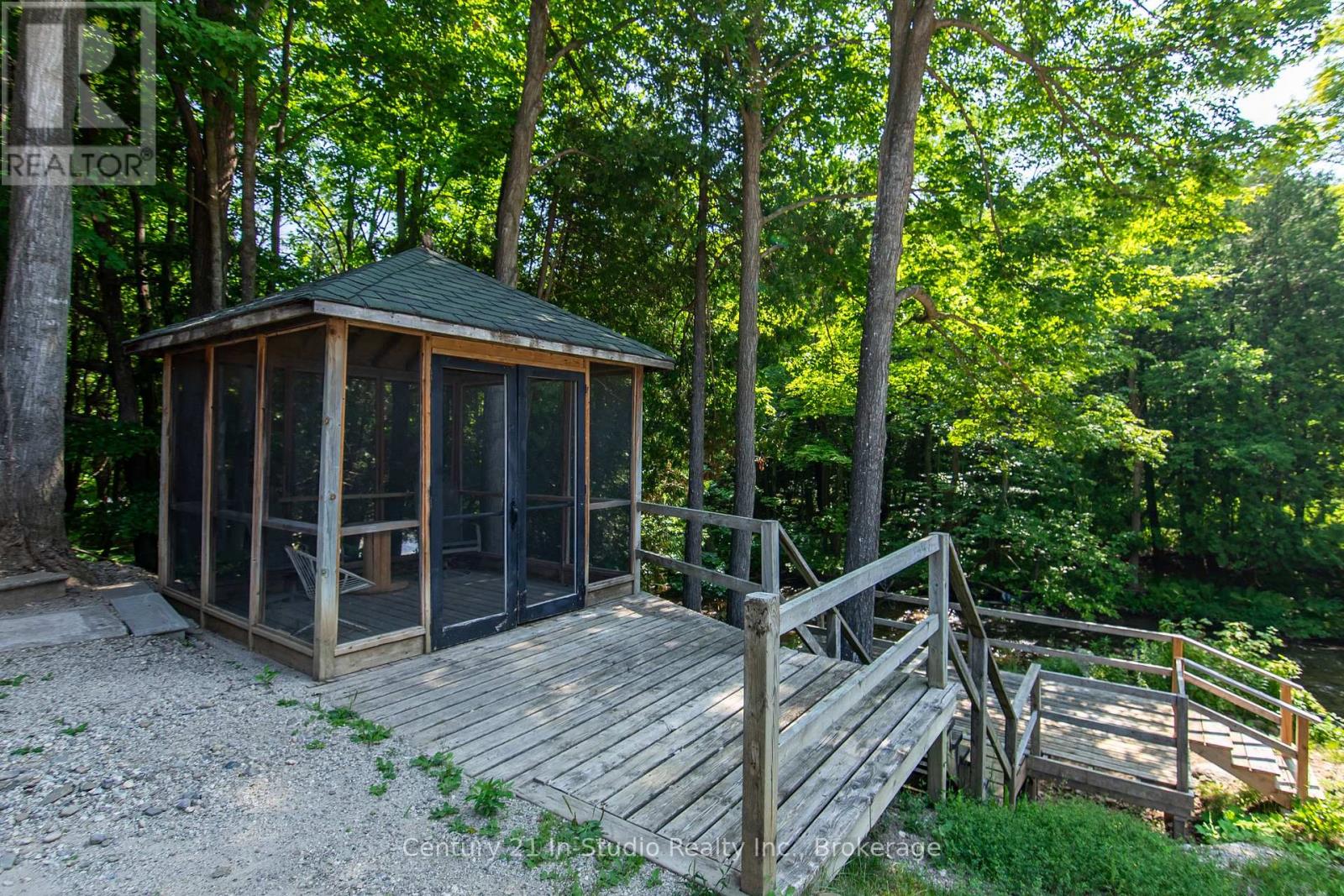 Photo 10 of 8355 County 9 Road, Clearview ON