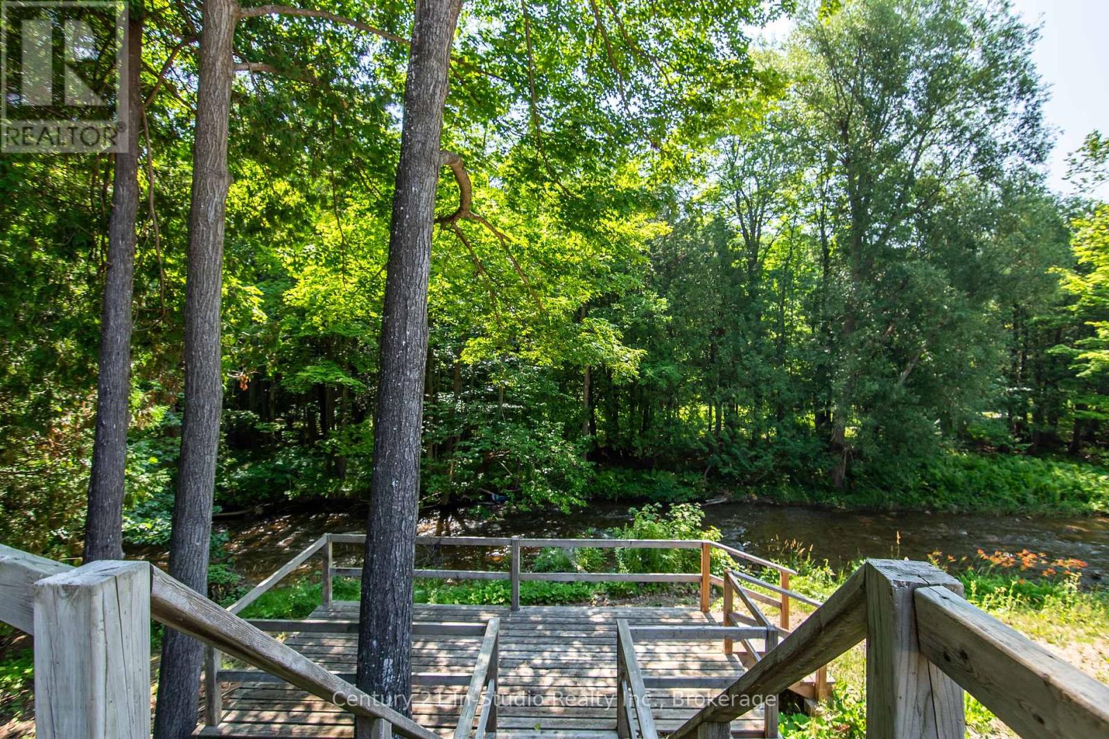 Photo 20 of 8355 County 9 Road, Clearview ON