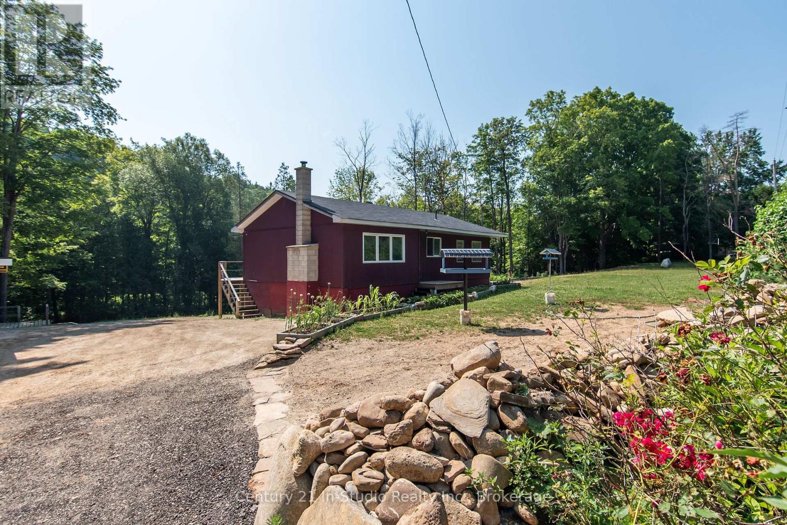 Photo 5 of 8355 County 9 Road, Clearview ON