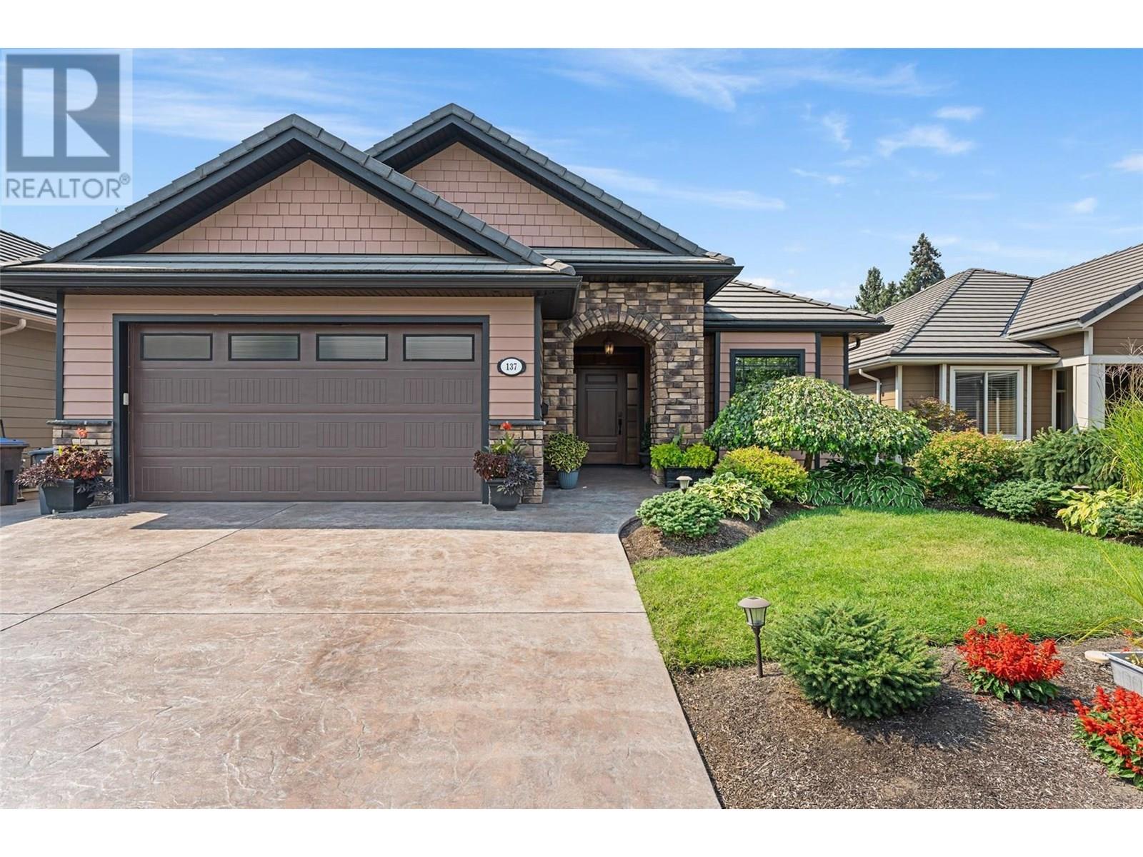 137 4450 Gordon Drive, Kelowna