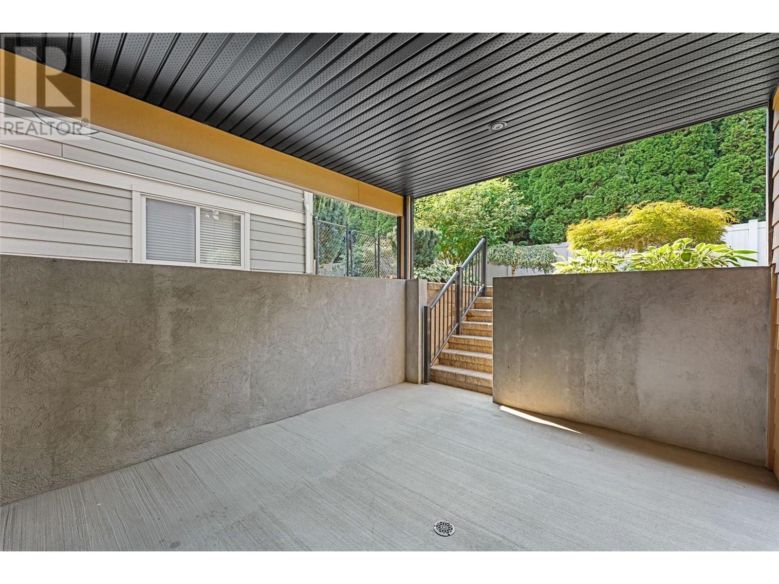 137 4450 Gordon Drive, Kelowna