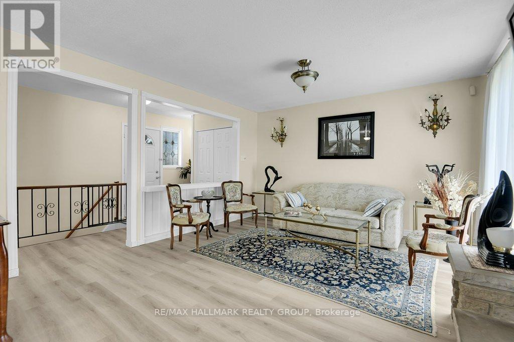 Photo 10 of 6 Westdale Avenue, Ottawa ON