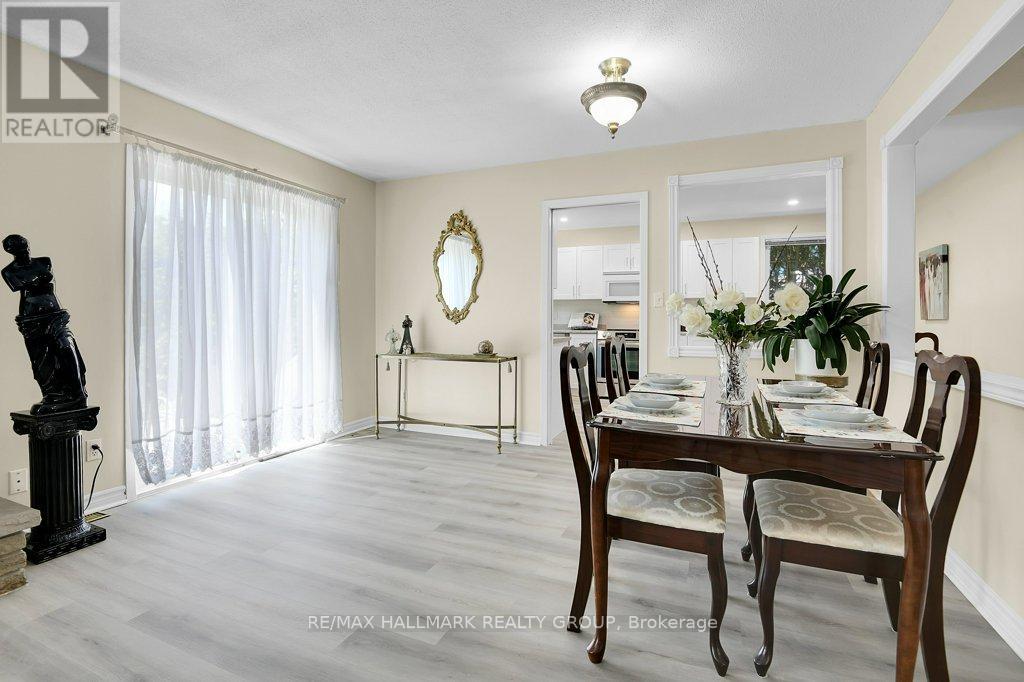 Photo 12 of 6 Westdale Avenue, Ottawa ON