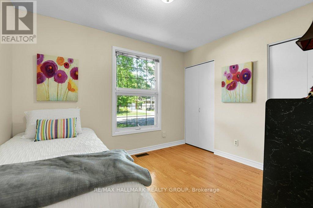 Photo 20 of 6 Westdale Avenue, Ottawa ON