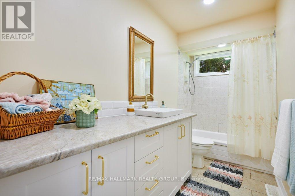 Photo 24 of 6 Westdale Avenue, Ottawa ON