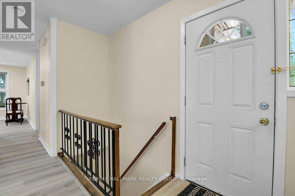 Photo 6 of 6 Westdale Avenue, Ottawa ON