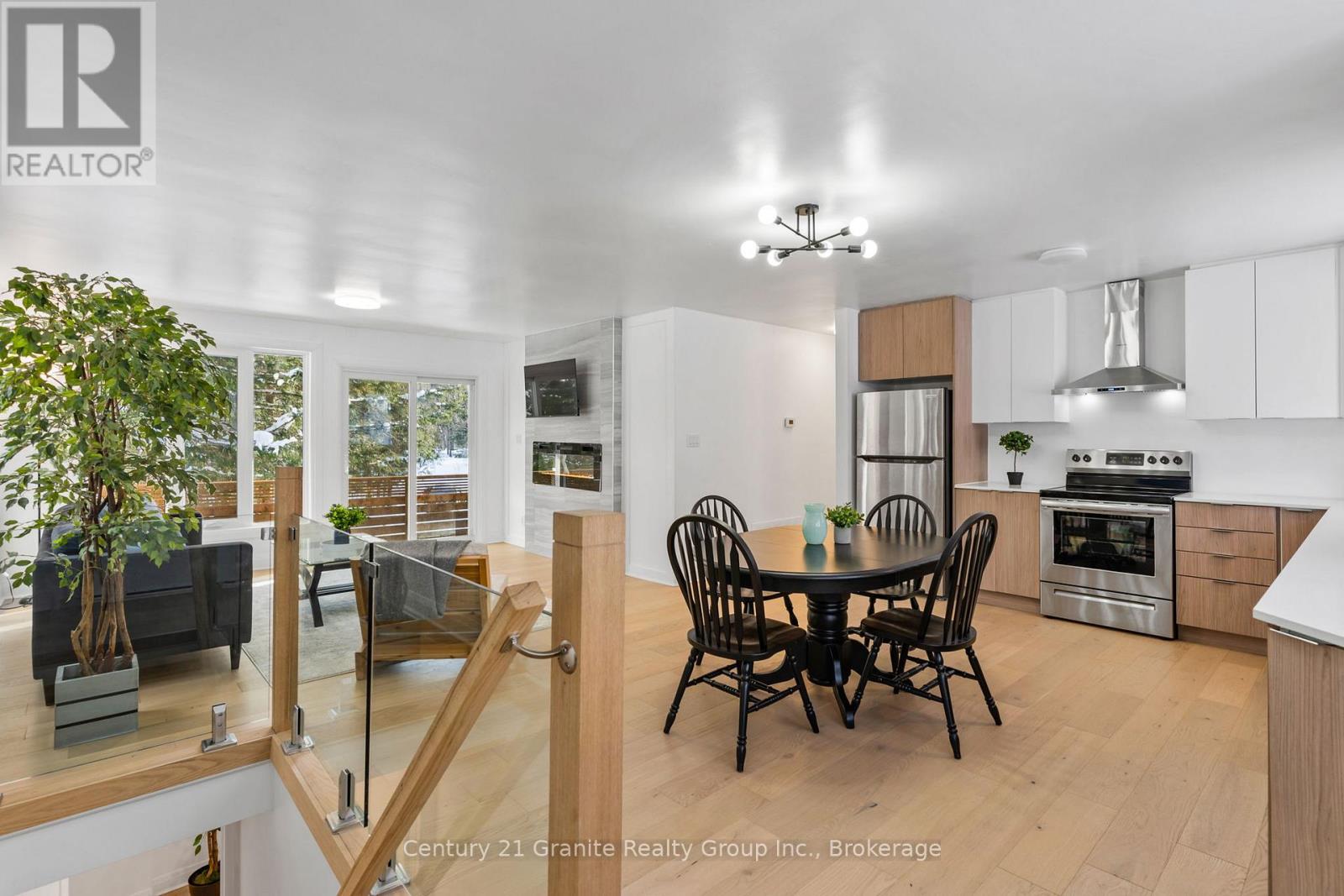 Photo 17 of 7032 County Road 121, Minden Hills ON