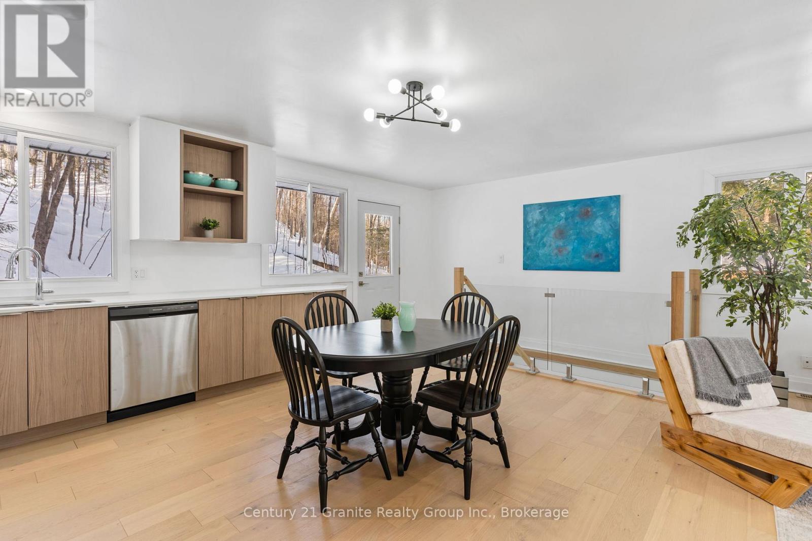 Photo 9 of 7032 County Road 121, Minden Hills ON