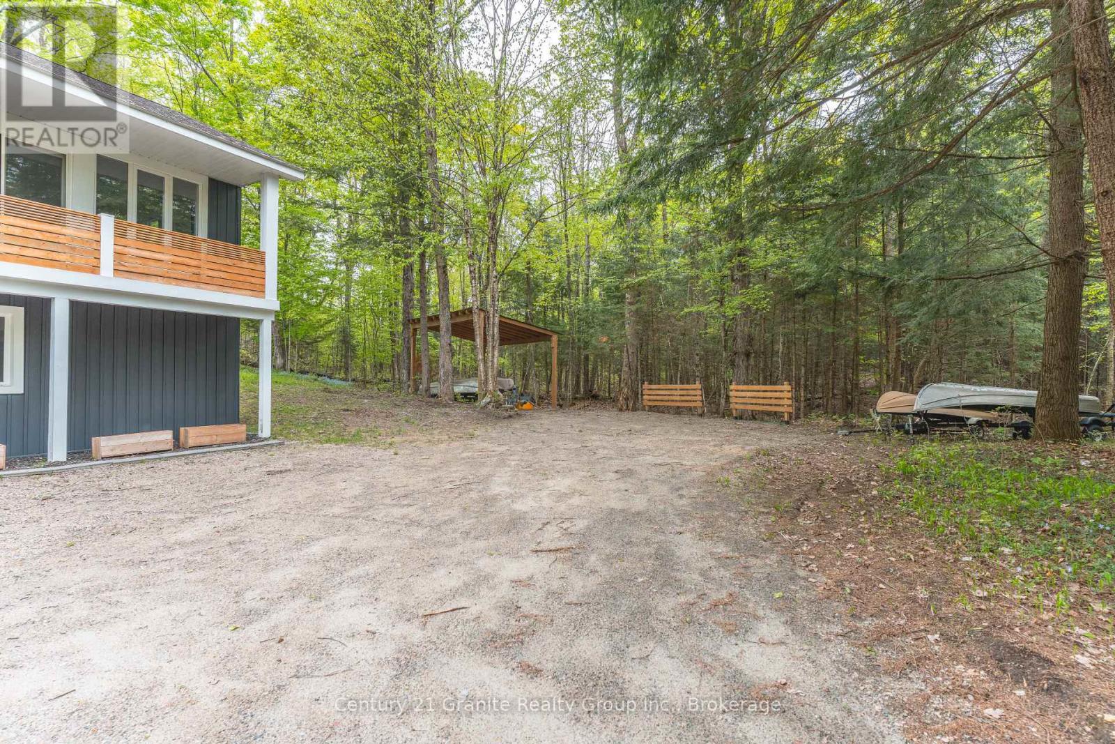 Photo 8 of 7032 County Road 121, Minden Hills ON