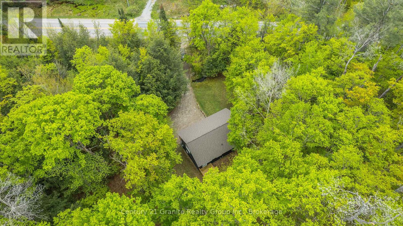 Photo 18 of 7032 County Road 121, Minden Hills ON